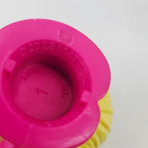 Fisher Price Little People Barbie Race Car Drivers lot of 2 Girl Figurines 2022 - Picture 4 of 5